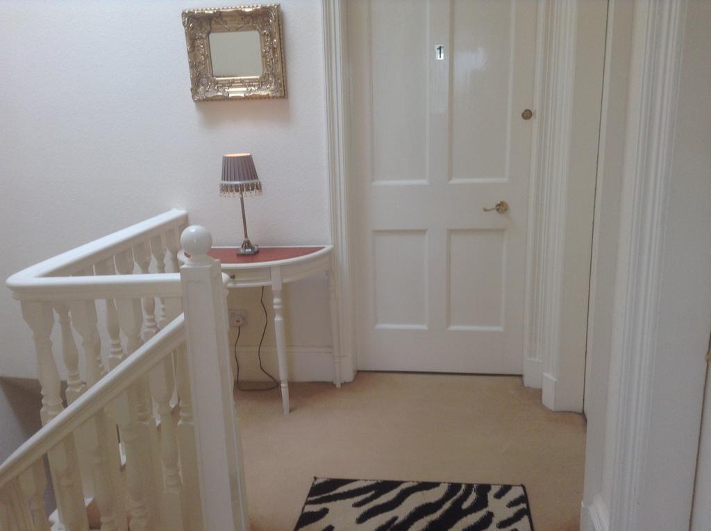 Alexandria Guest House Ayr Dış mekan fotoğraf
